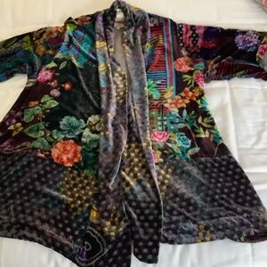 Johnny Was velour floral kimono 1x EUC